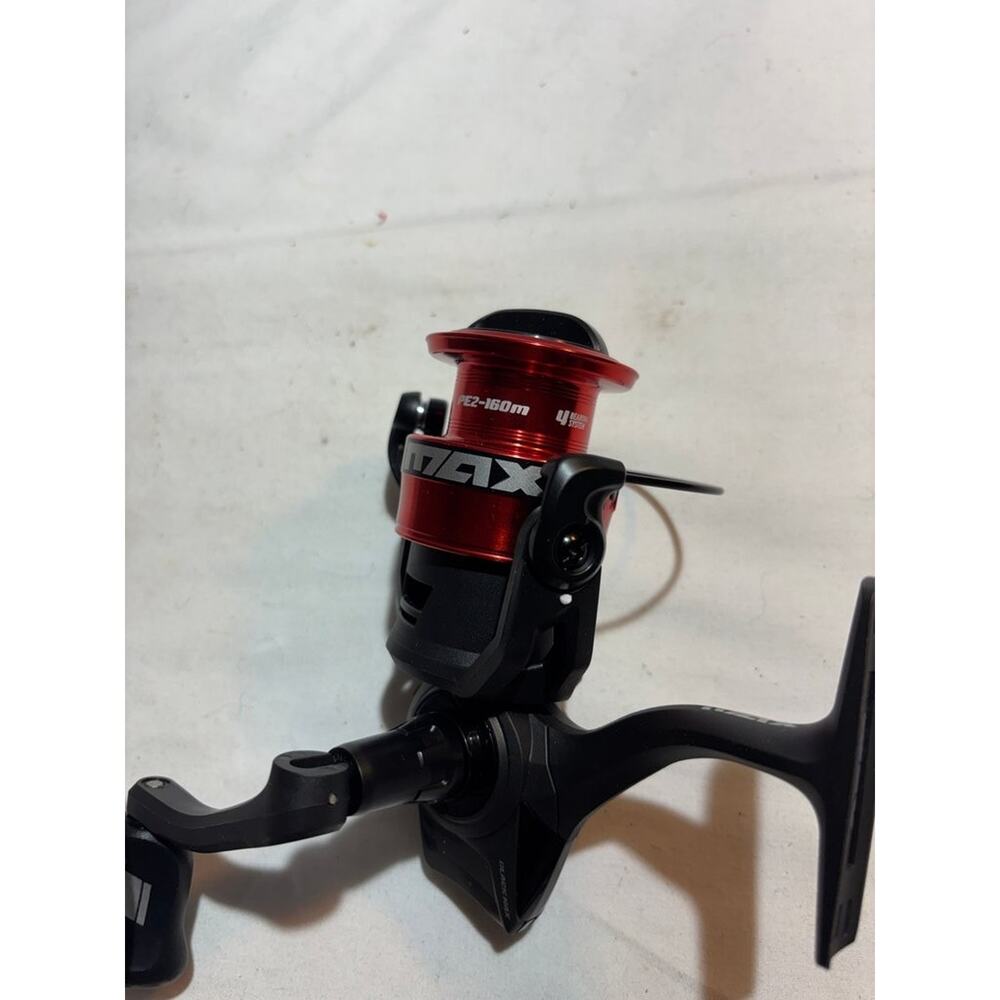 Abu Garcia Black Max BMAX3000 Spinning Reel - Picture 3 of 6